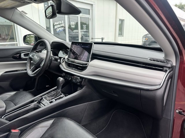 Used 2022 Jeep Compass Limited w/ Sun and Sound Group image 14