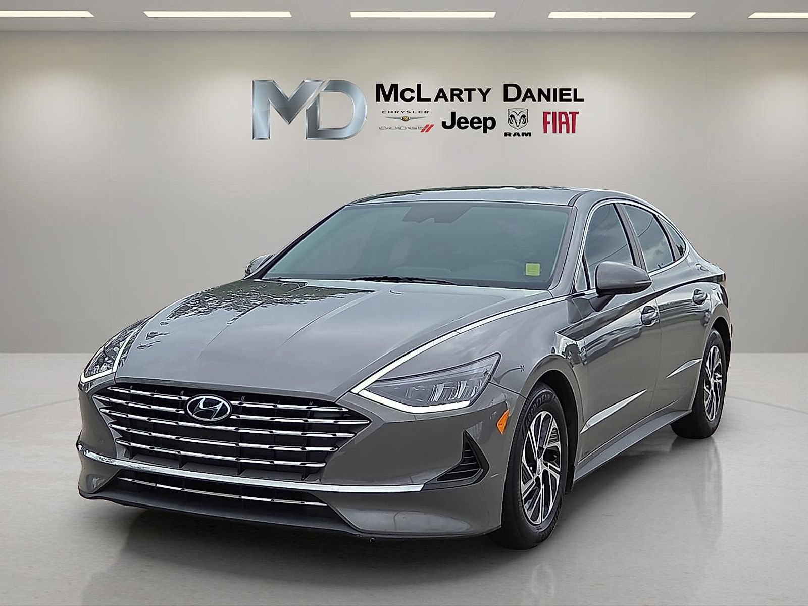 Used 2021 Hyundai Sonata Blue FWD video 2