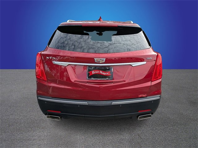 Used 2019 Cadillac XT5 FWD image 4