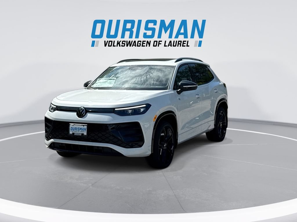 New 2026 Volkswagen Tiguan SE R-Line AWD/4WD image 4