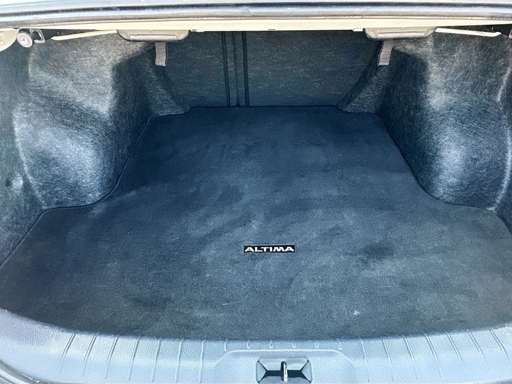 Used 2023 Nissan Altima 2.5 SR FWD image 30