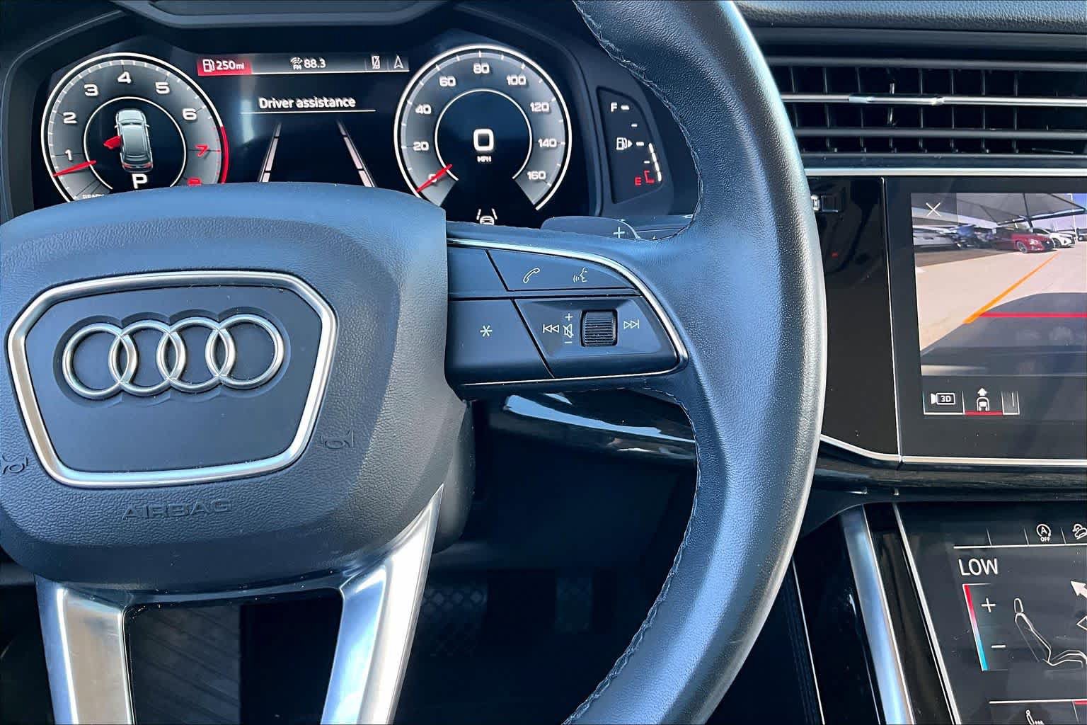 Used 2023 Audi Q7 3.0T Premium Plus AWD/4WD image 20