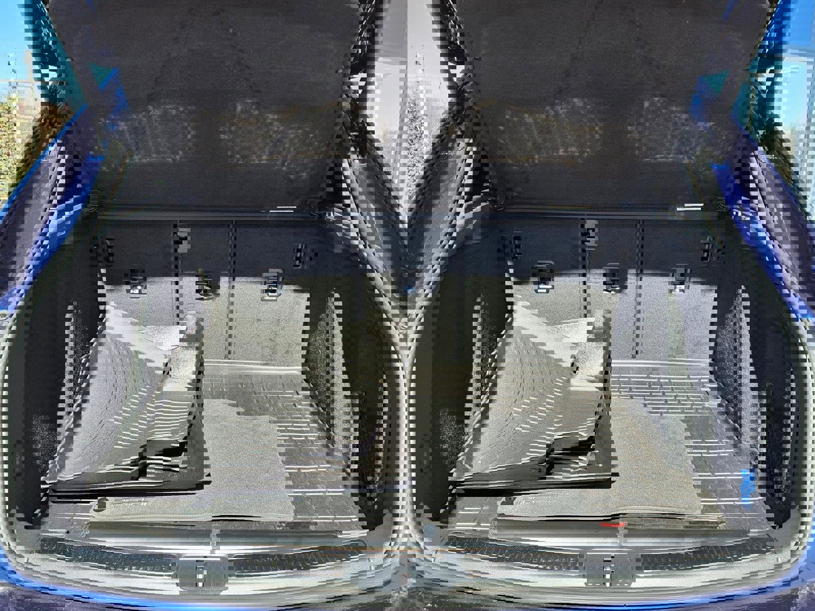 Used 2022 Porsche Macan image 24