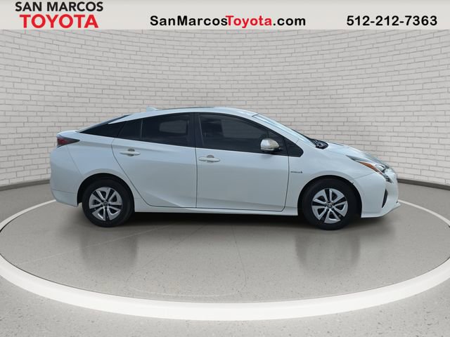 Used 2016 Toyota Prius Four image 4