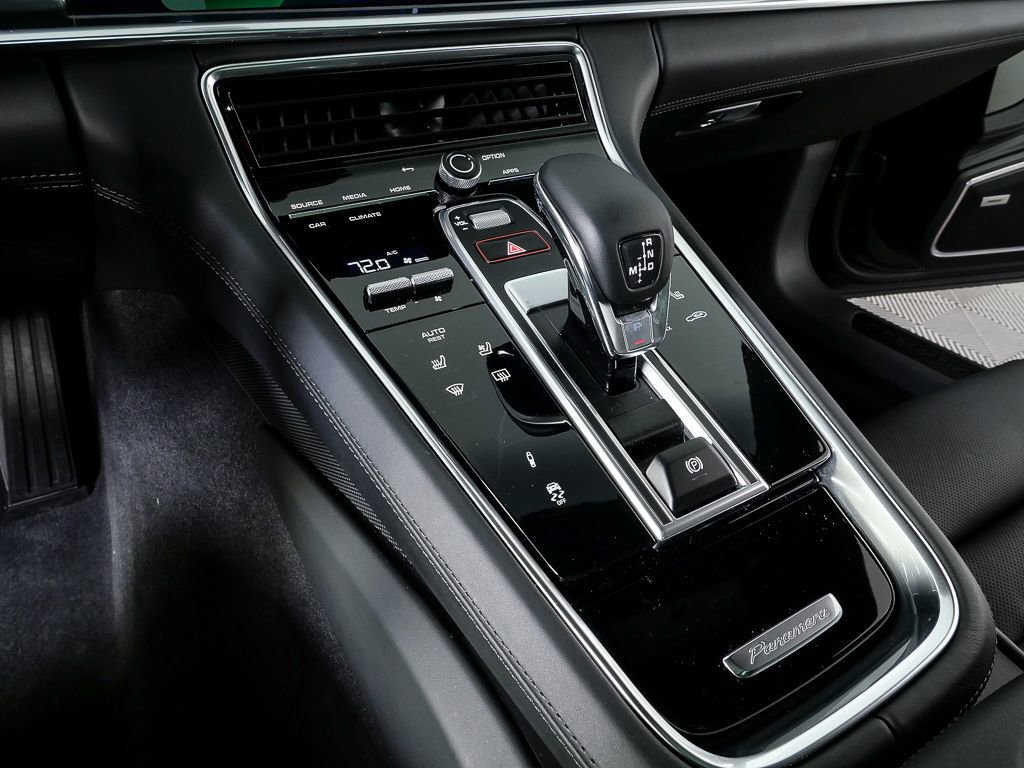 Certified 2023 Porsche Panamera Platinum Edition image 19