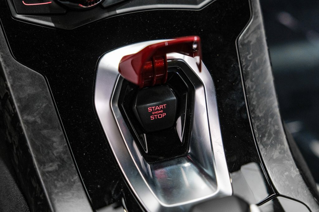 Used 2018 Lamborghini Huracan Performante image 20