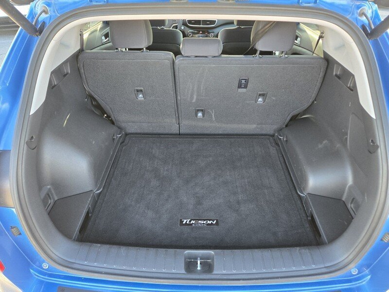 Used 2019 Hyundai Tucson Sport FWD image 14