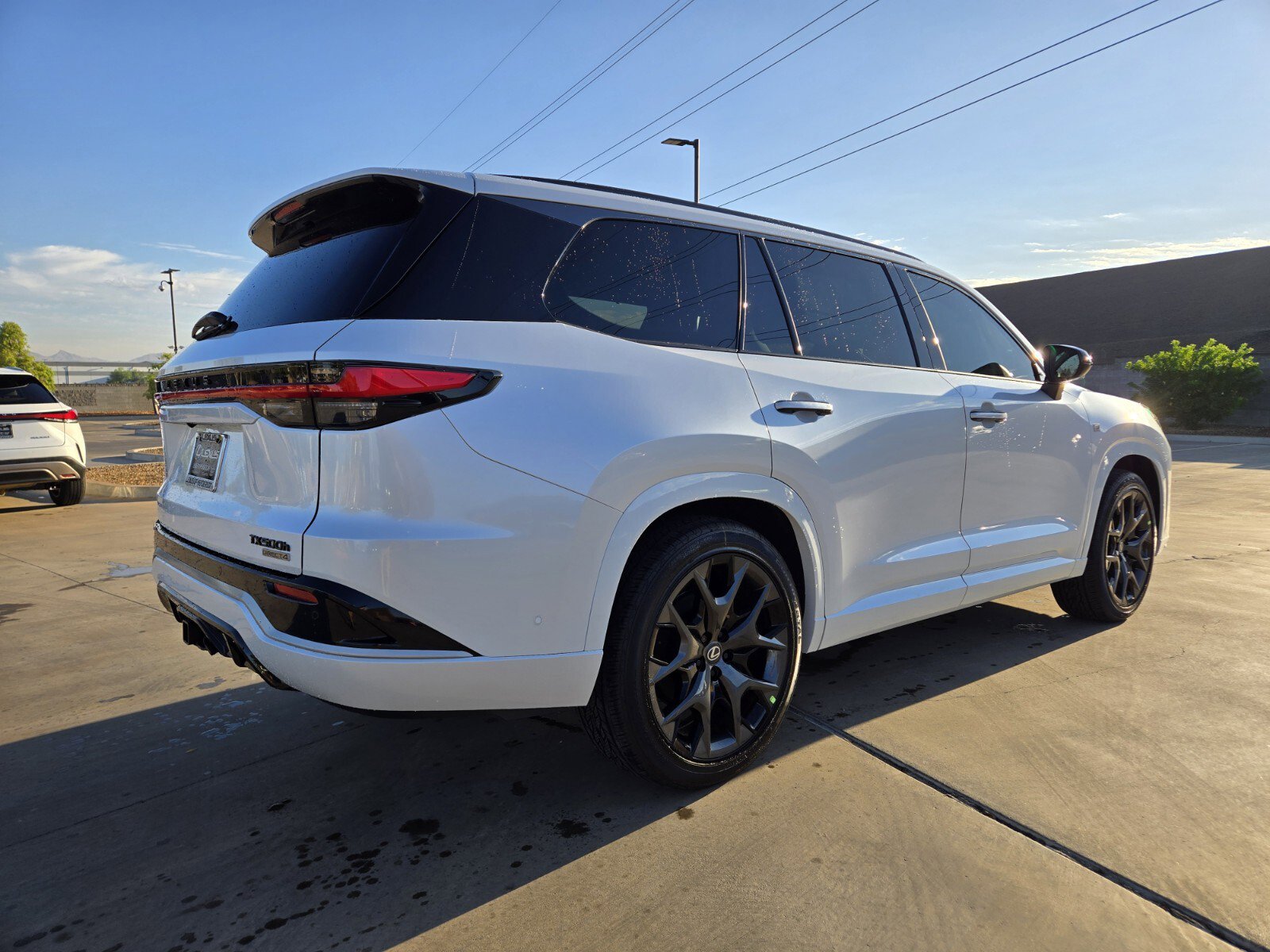 New 2026 Lexus TX 500h AWD image 3