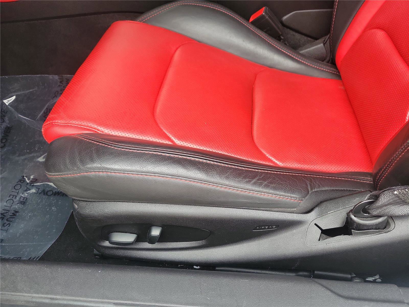 Used 2018 Chevrolet Camaro SS image 12