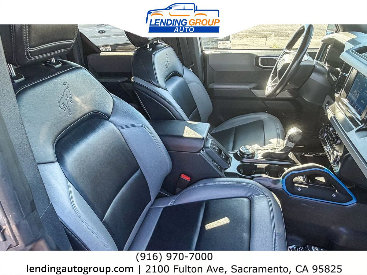 Used 2022 Ford Bronco Black Diamond image 15