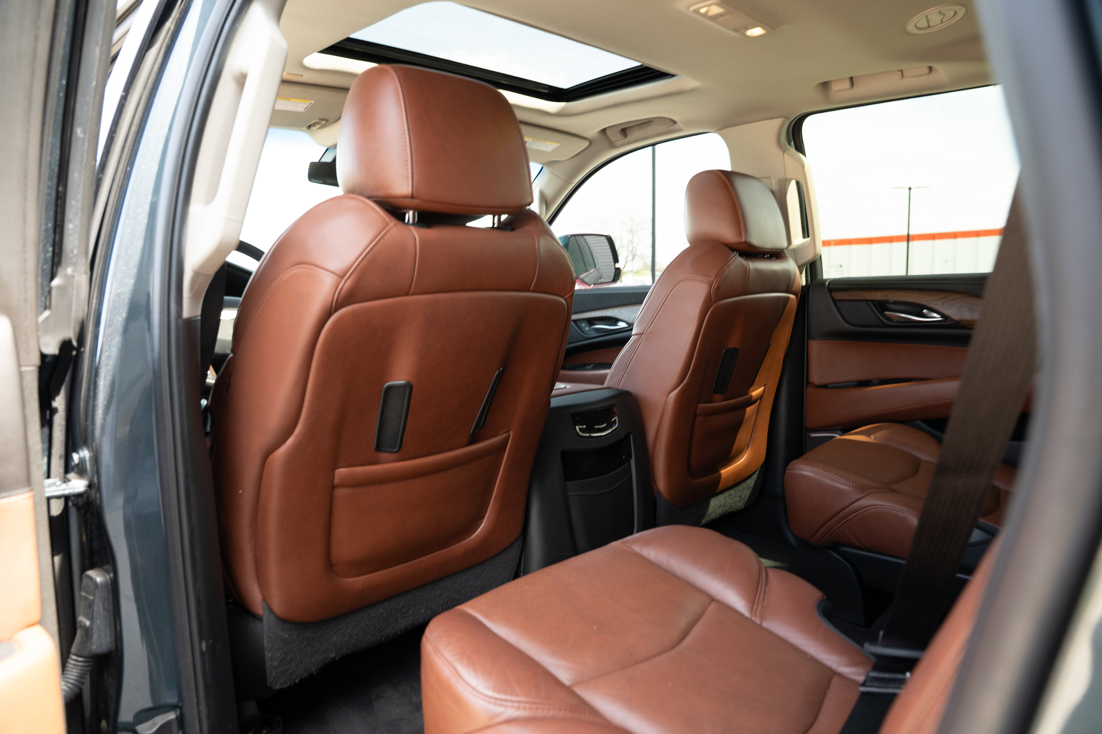 Used 2020 Cadillac Escalade Luxury AWD/4WD image 26