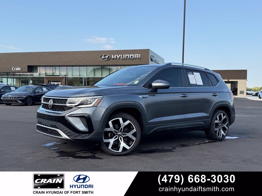 Used 2022 Volkswagen Taos SEL AWD/4WD image 1