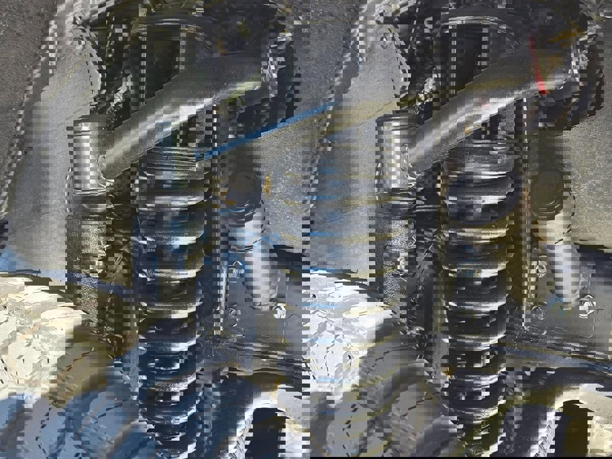 Used 2016 Toyota Tacoma TRD Sport w/ Premium & Technology Package image 15