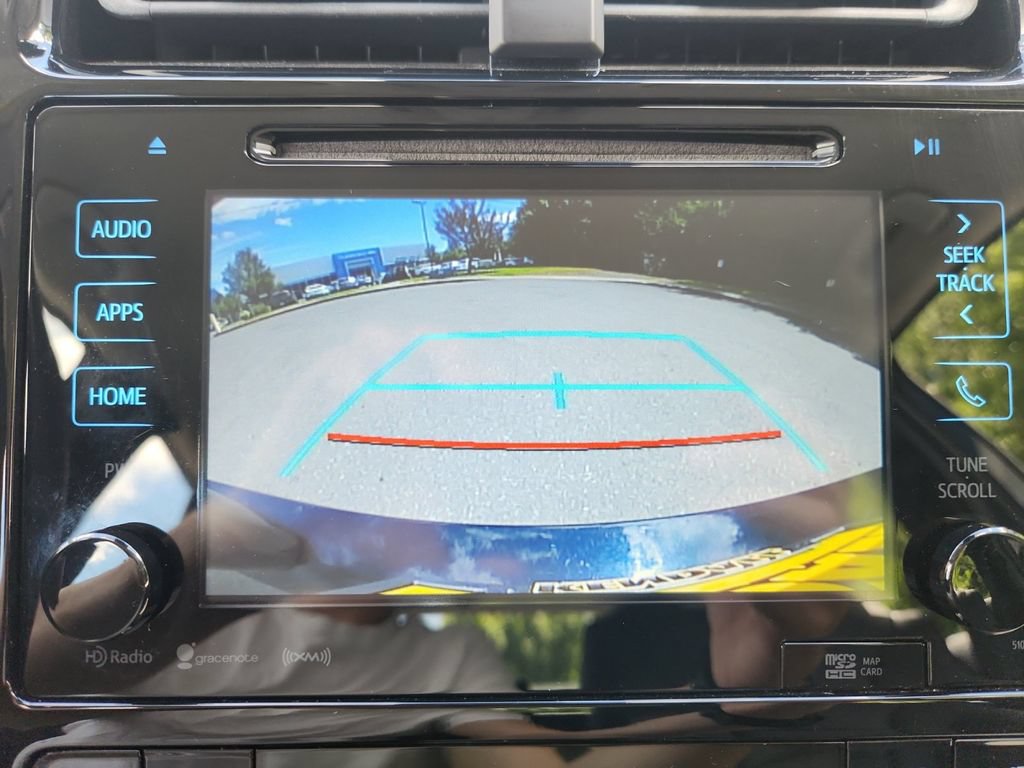 Used 2016 Toyota Prius Three Touring FWD image 16