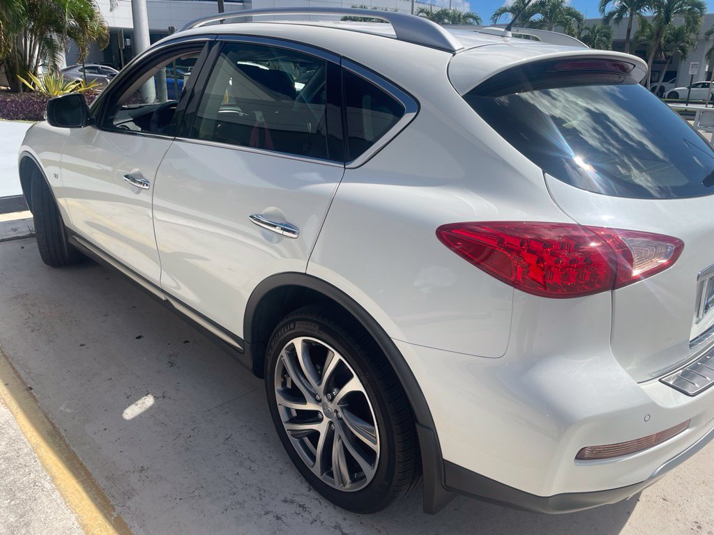 Used 2017 INFINITI QX50 2WD w/ Technology Package image 7