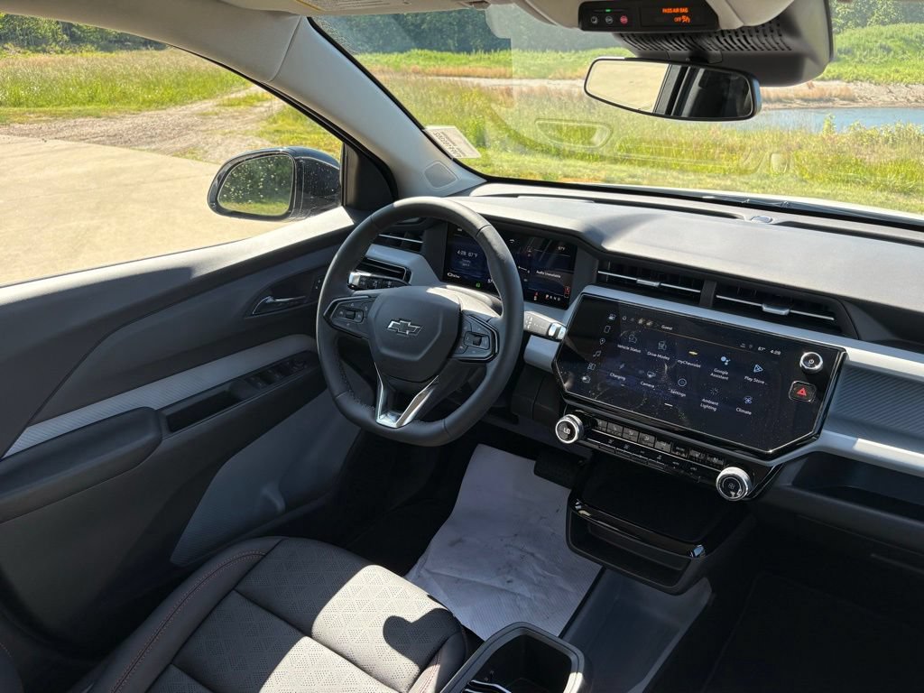 New 2027 Chevrolet Bolt RS FWD image 27