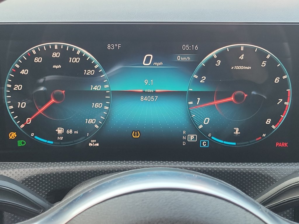 Used 2021 Mercedes-Benz CLA 35 AMG 4MATIC image 28