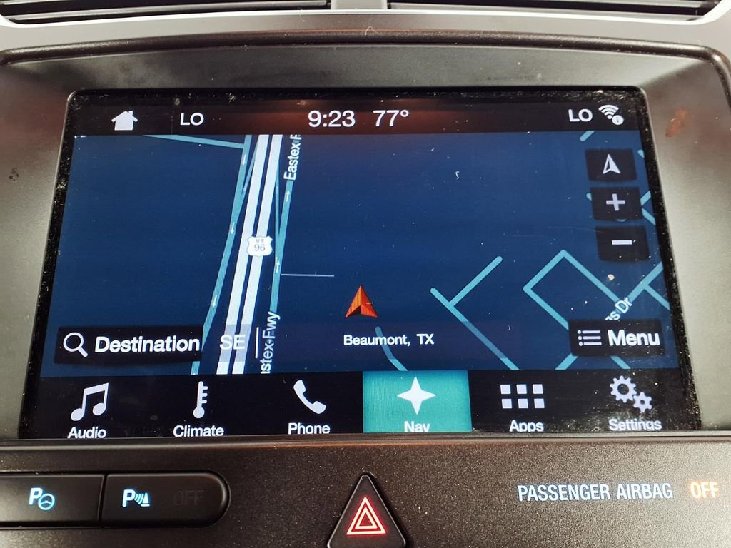 Used 2017 Ford Explorer Limited w/ Equipment Group 301A FWD image 15