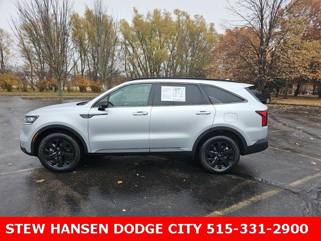 Used 2021 Kia Sorento S image 1