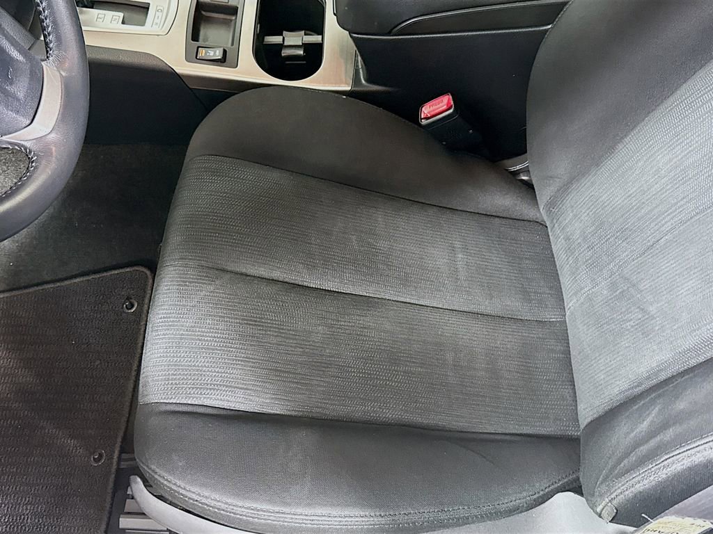 Used 2013 Subaru Outback 2.5i Premium w/ All-Weather Pkg image 17