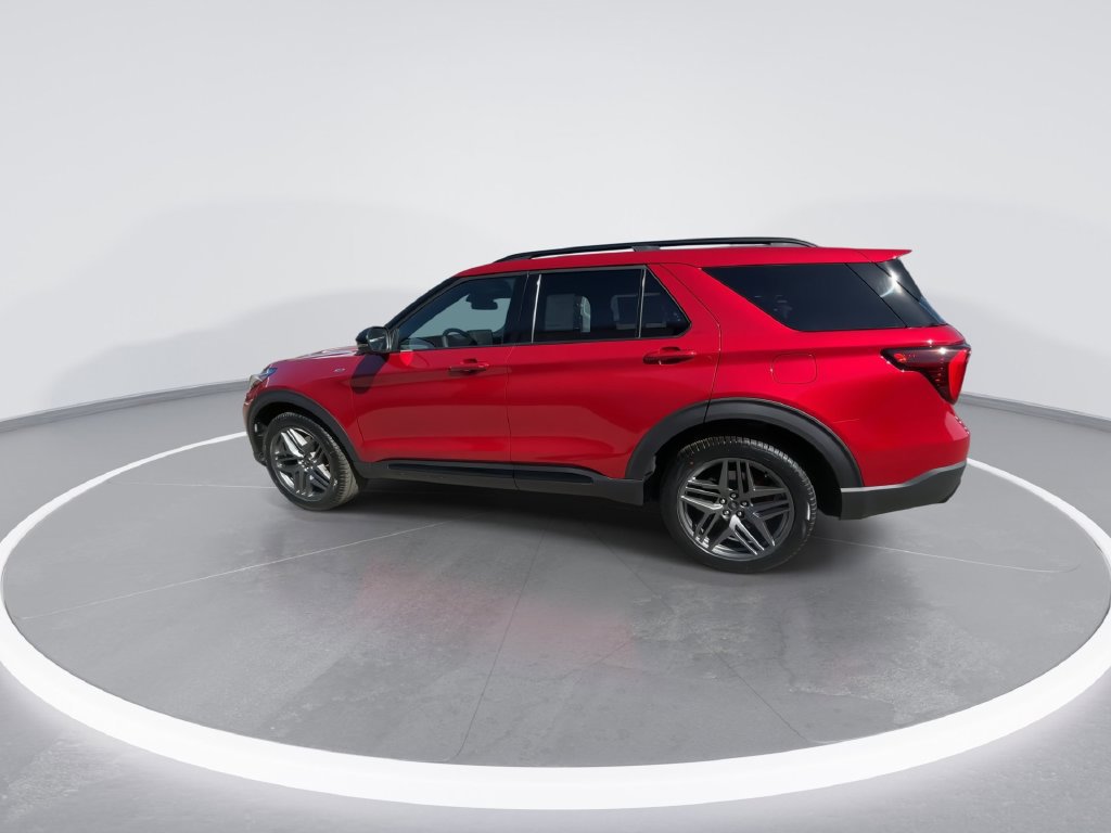 New 2026 Ford Explorer ST-Line w/ ST-Line Street Pack RWD image 5