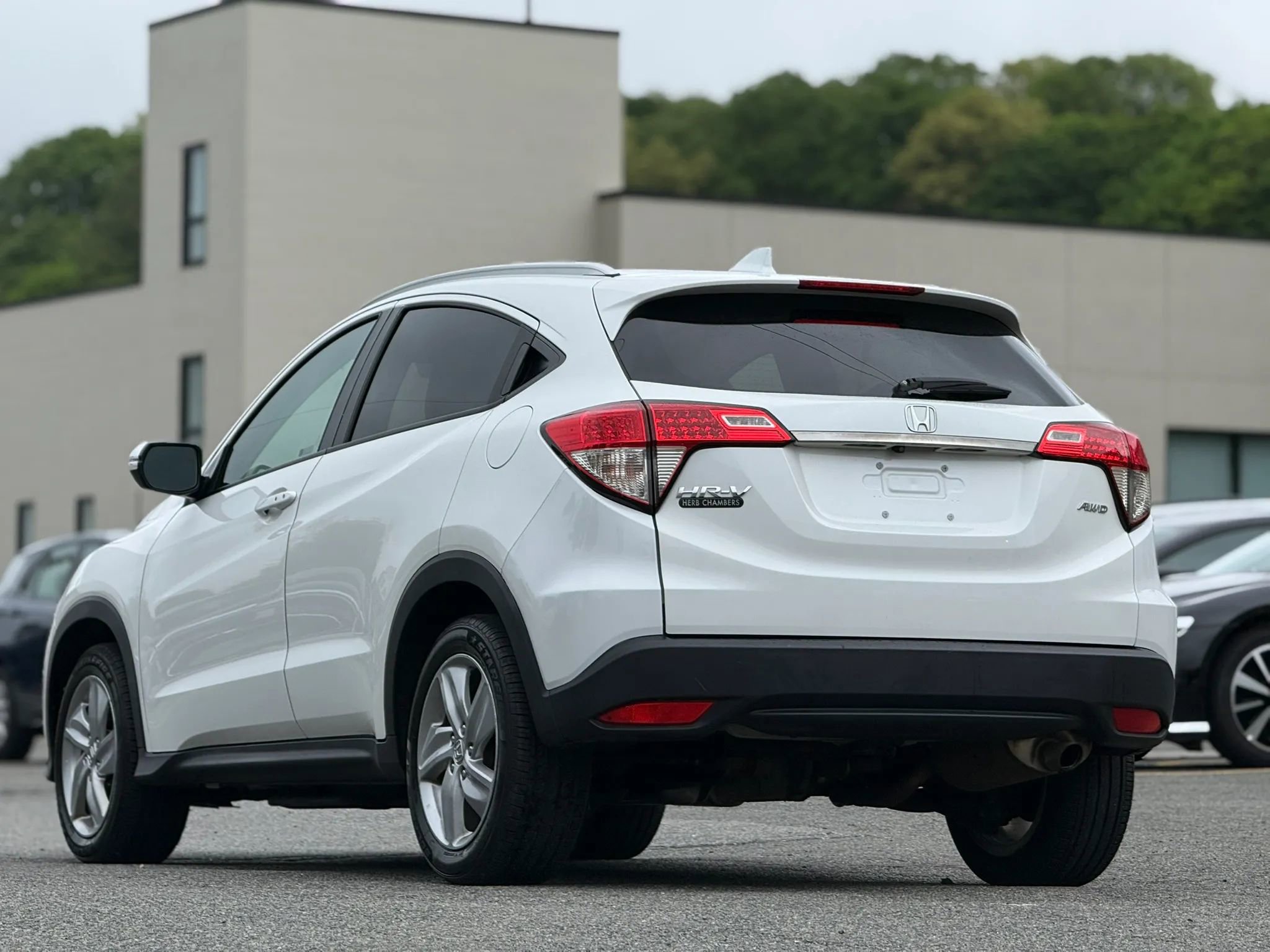 Used 2019 Honda HR-V EX image 4