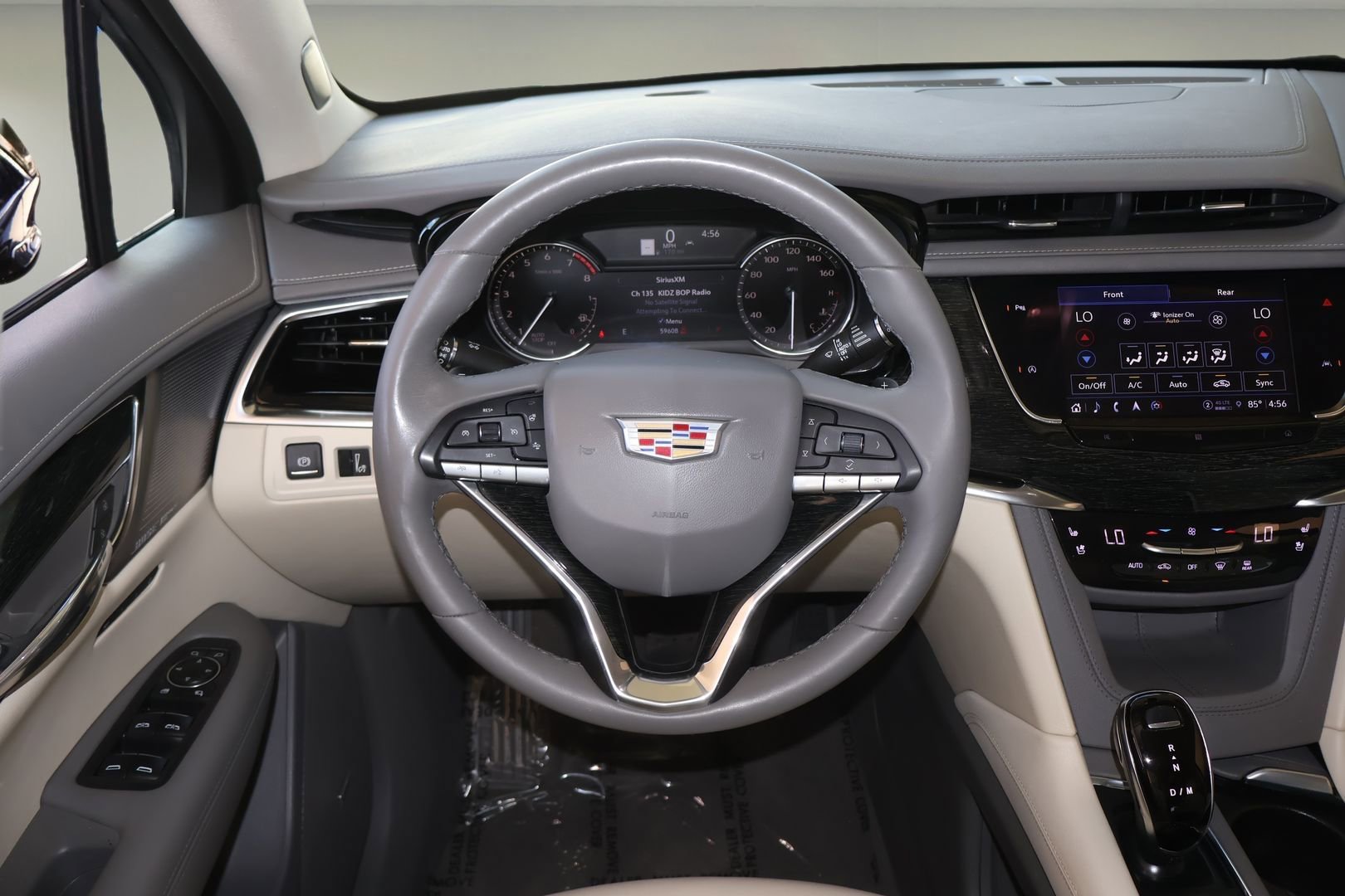 Used 2021 Cadillac XT6 Premium Luxury FWD image 15