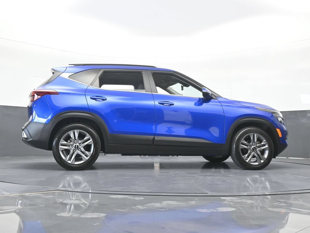 Used 2023 Kia Seltos S FWD image 57