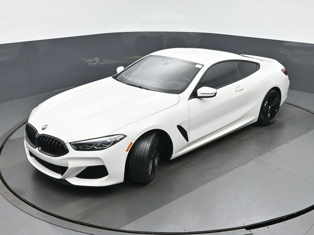 Used 2021 BMW M850i xDrive Coupe w/ Driving Assistance Package AWD/4WD image 33