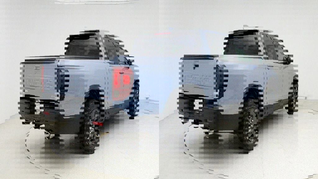 Used 2025 Honda Ridgeline Sport image 5