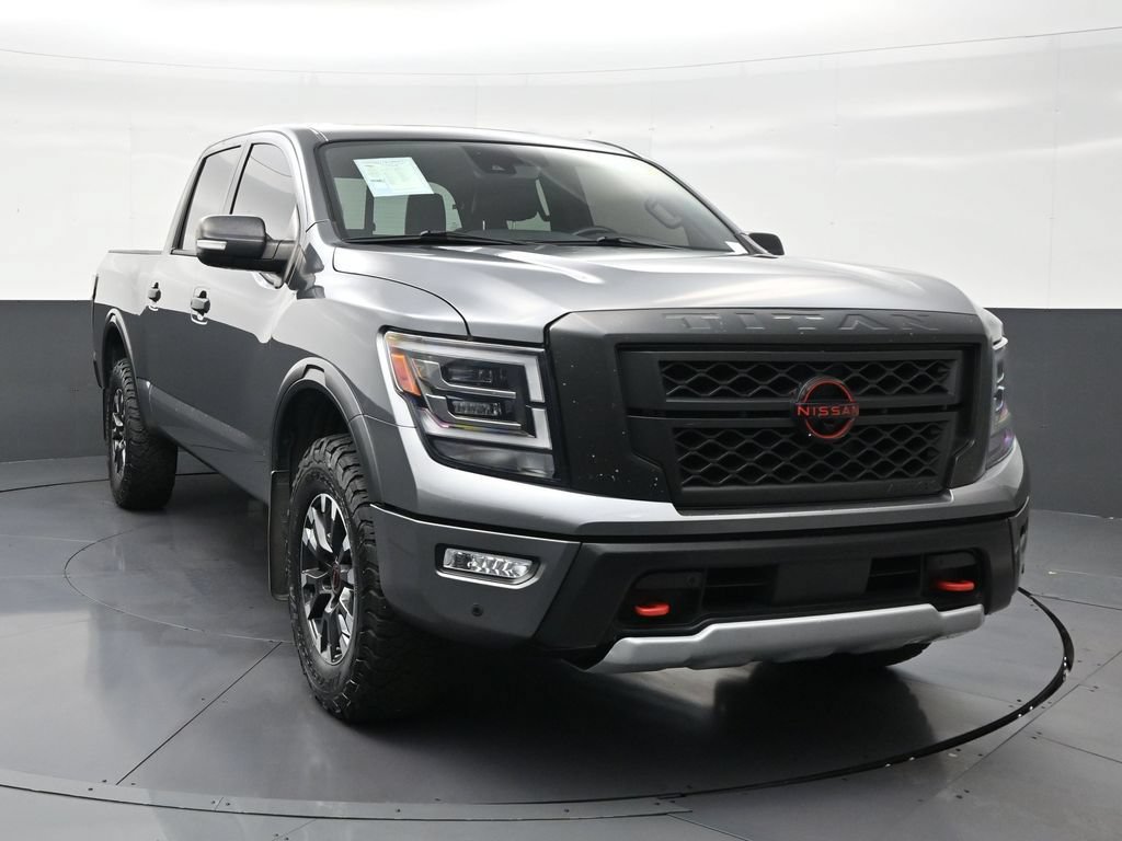 Used 2023 Nissan Titan PRO-4X w/ Pro-4x Convenience Package AWD/4WD image 7