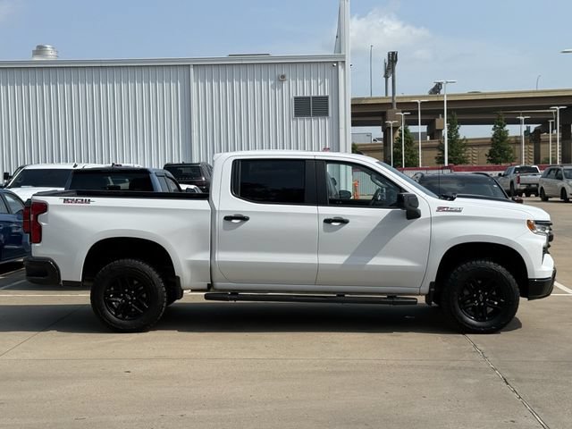 Used 2024 Chevrolet Silverado 1500 LT Trail Boss w/ Protection Package AWD/4WD image 3
