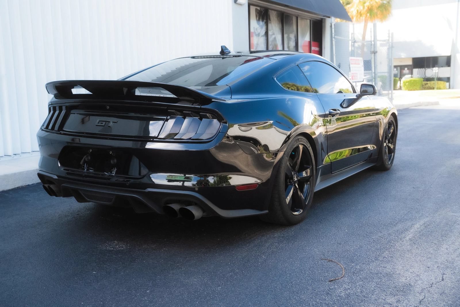 Used 2021 Ford Mustang GT Premium w/ Black Accent Package RWD image 8