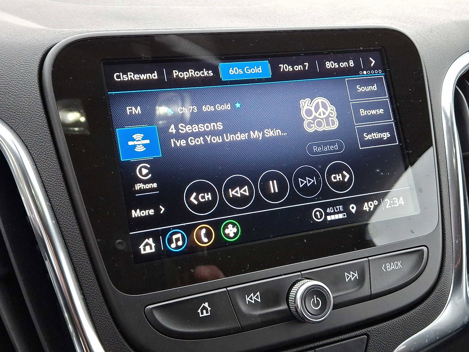 Used 2024 Chevrolet Equinox LT image 18