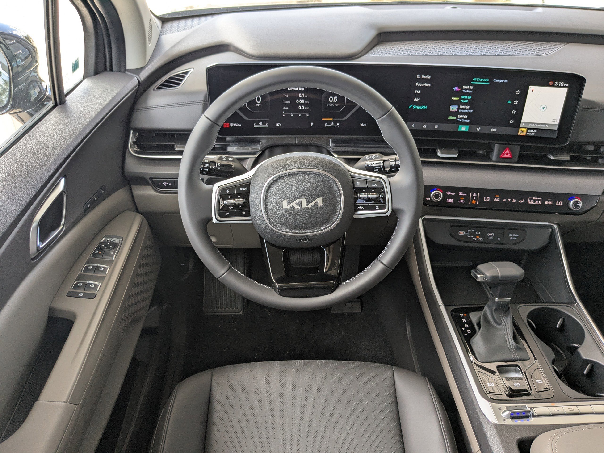 New 2026 Kia Carnival SX image 19