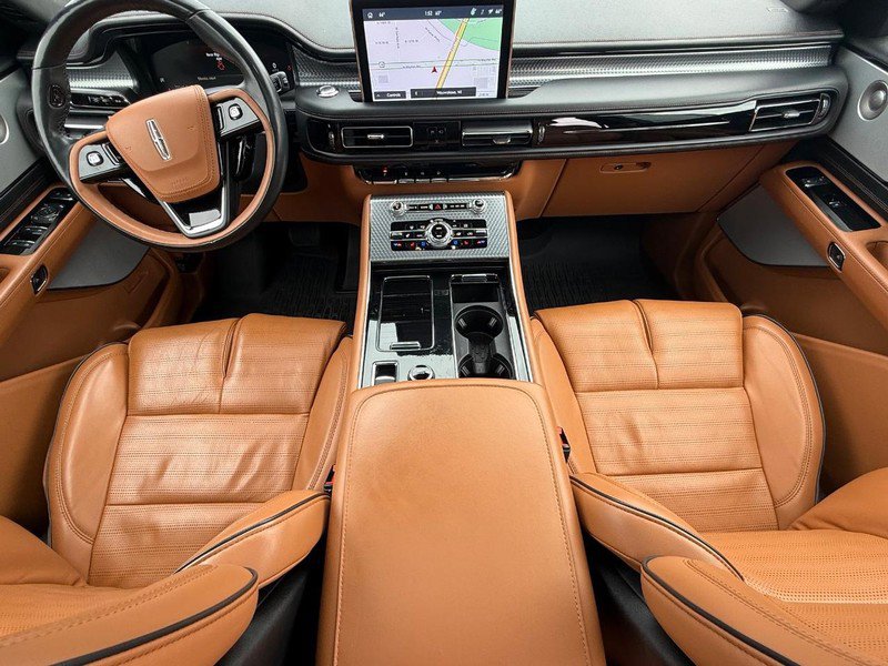 Used 2023 Lincoln Aviator Black Label image 15