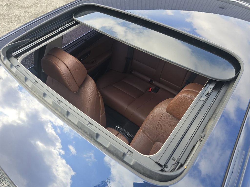 Used 2016 BMW 535i xDrive Sedan image 3