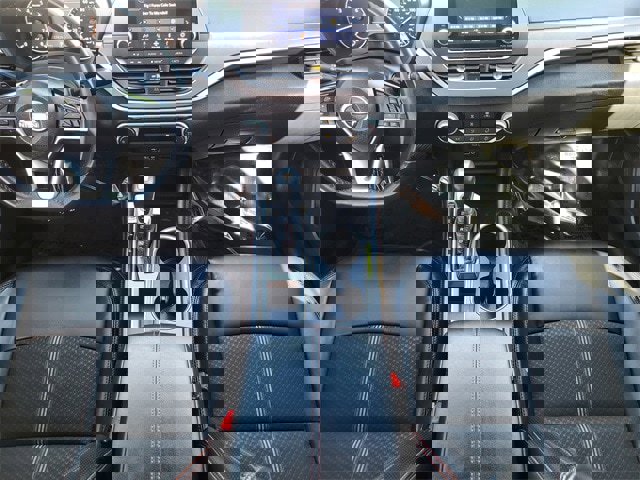 Certified 2024 Nissan Altima 2.5 SR image 19