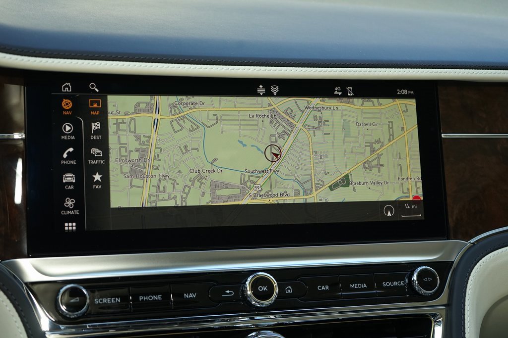 Used 2021 Bentley Flying Spur V8 image 15