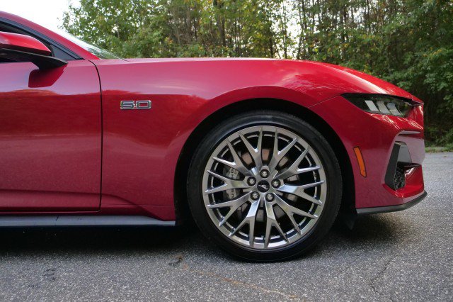 Used 2024 Ford Mustang GT Premium RWD image 38