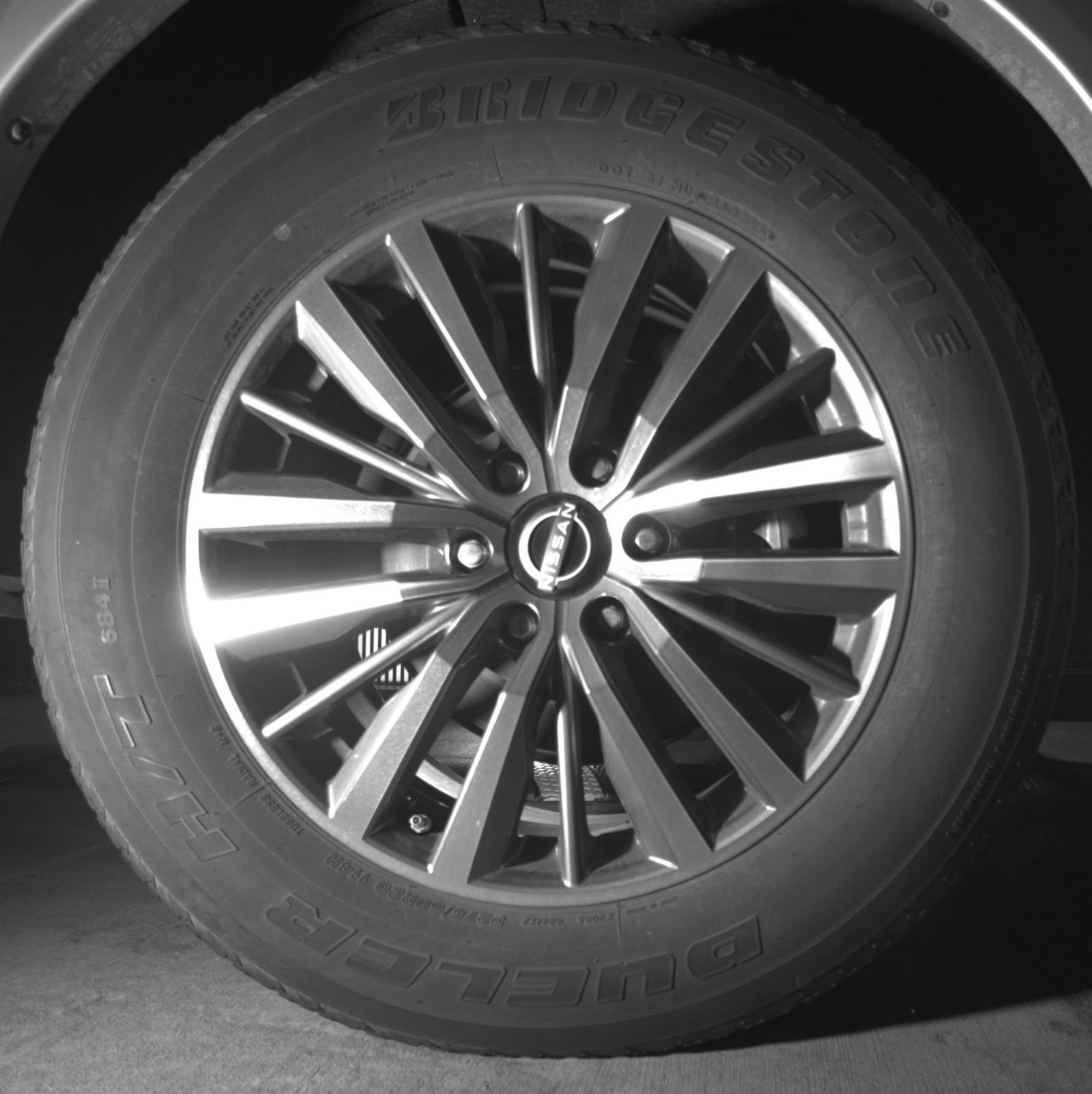 Used 2024 Nissan Armada SL RWD image 18