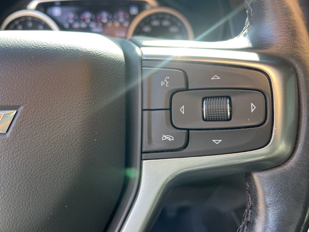 Used 2021 Chevrolet Tahoe Premier w/ Premium Package image 14