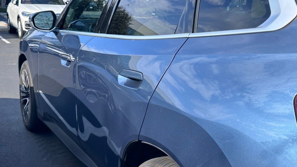 Used 2025 BMW X3 xDrive30i w/ Premium Package image 13