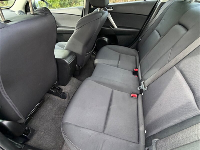 Used 2010 MAZDA MAZDA3 s Sport FWD image 20