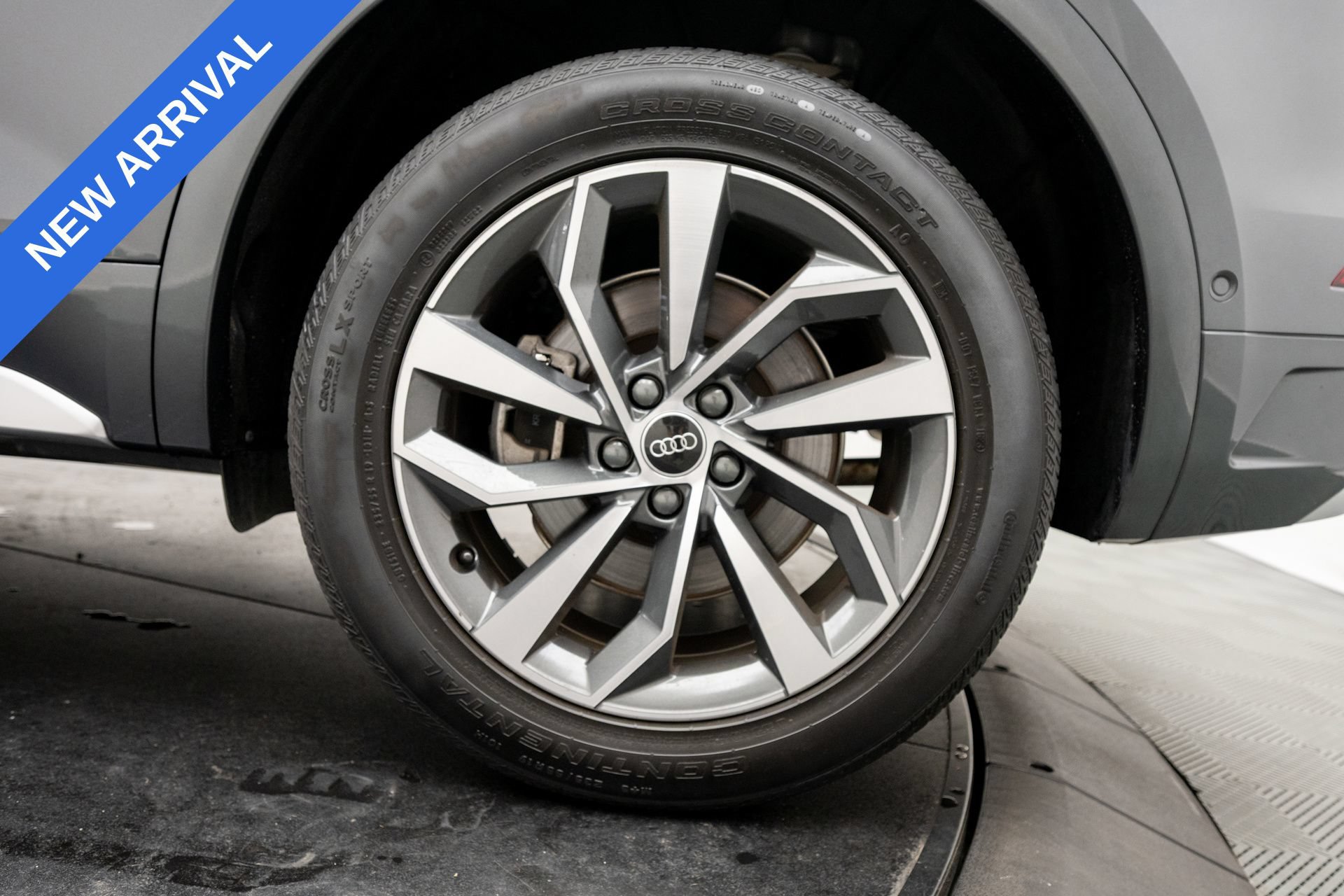 Used 2023 Audi Q5 2.0T Prestige AWD/4WD image 31