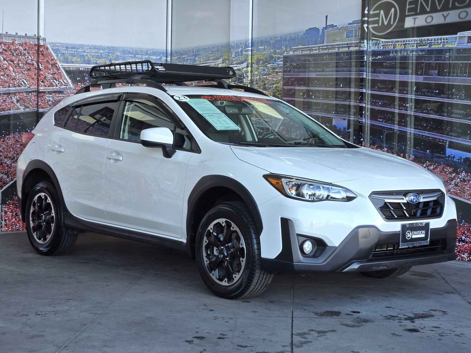 Used 2023 Subaru Crosstrek 2.0i Premium image 1