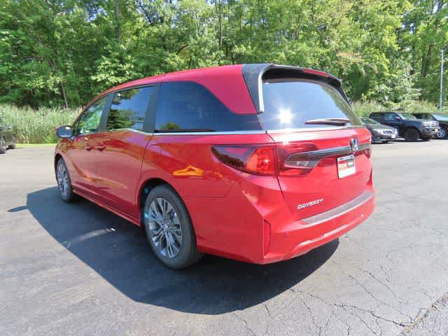 New 2027 Honda Odyssey Touring image 4