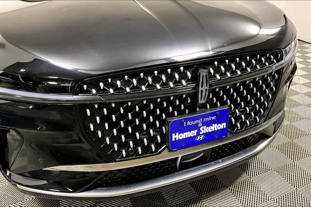 Used 2024 Lincoln Nautilus Reserve image 29