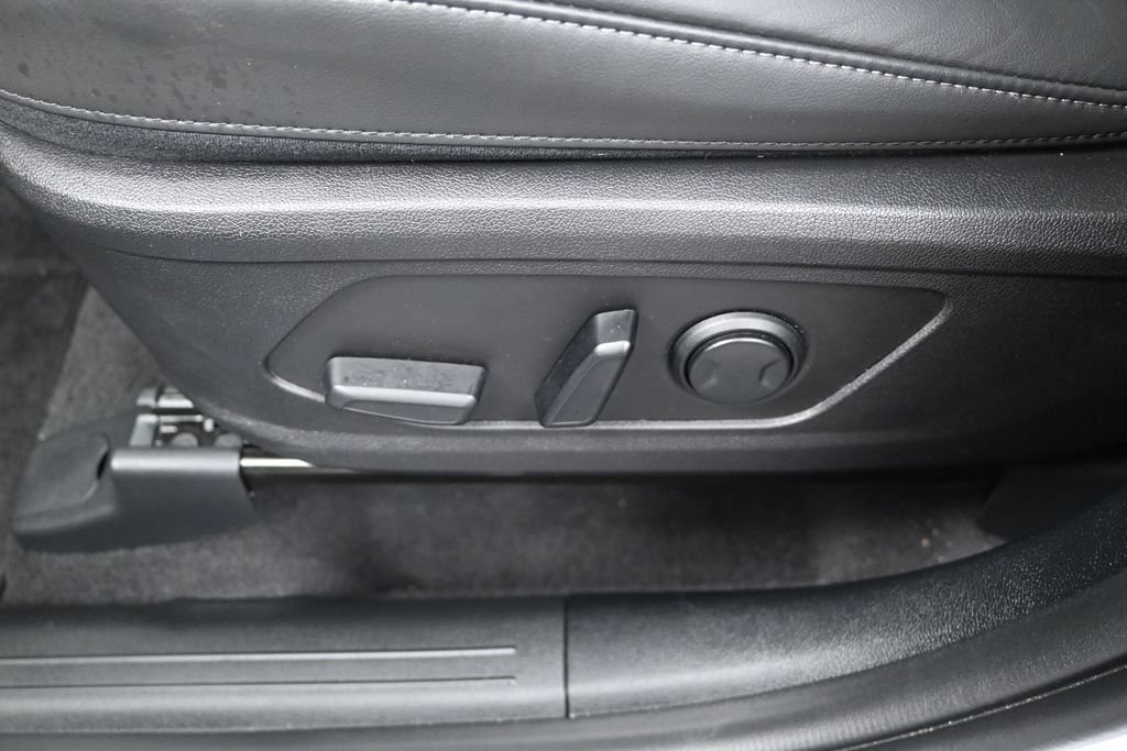 Certified 2026 Kia Sorento EX AWD/4WD image 11