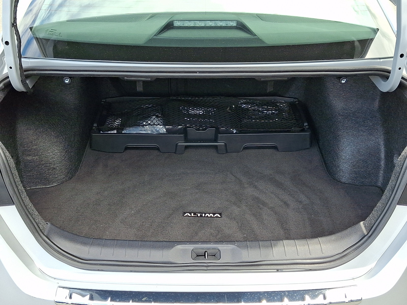 Certified 2023 Nissan Altima 2.5 SR w/ SR Premium Package FWD image 30